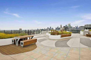 Entire new and stylish one bedroom apartment